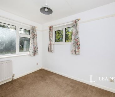 4 bedroom detached house to rent - Photo 6