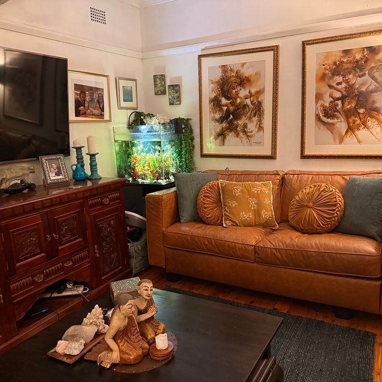 4-bedroom shared house, Graham Avenue - Photo 1