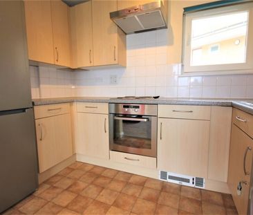 Bergenia House, Bedfont Lane, Feltham,TW13 - Photo 5