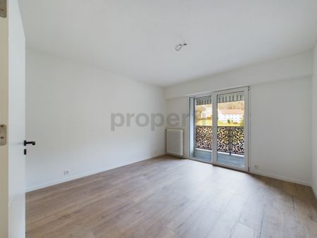 Stillvolle und renovierte 4.5-Zimmer Wohnung in Waldenburg - Foto 2