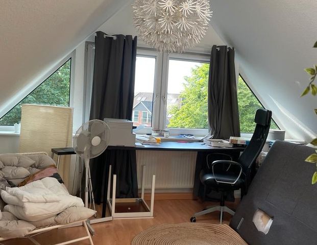 Doppelhaushälfte in Elbnähe - Photo 1