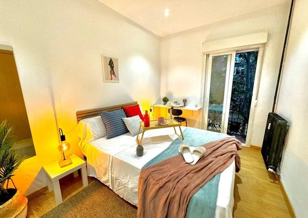 Calle de Fortunata y Jacinta, Madrid, Community of Madrid 28020