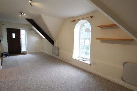 South Street, Crewkerne - Photo 3