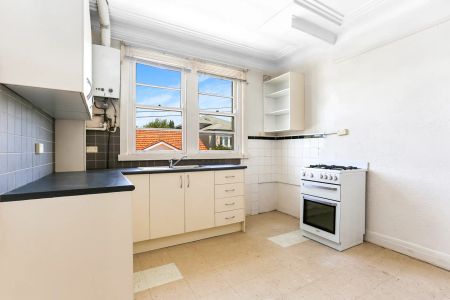 Unit 3/42 Victoria Street, - Photo 3