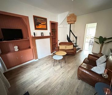 MAISON MEUBLÉE AVEC COURETTE - QUARTIER SAINT HONORÉ - Photo 4