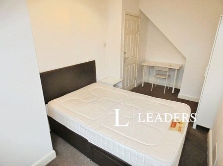 1 bedroom terraced to rent Fletcher Road, Stoke-on-Trent, Staffordshire, ST4 - Photo 4