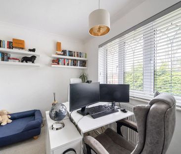 3 bedroom semi-detached house to rent - Photo 6