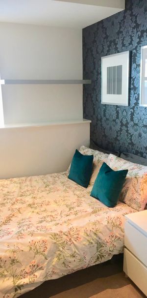 Premium - 2 bed Apartment - 4th Floor - £1850 per month​​​​ - Photo 1