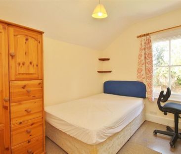 5 bedroom end of terrace house to rent - Photo 5