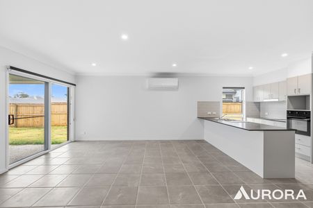 4 Duke Road, Logan Reserve QLD 4133 - House For Rent | Domain - Photo 3