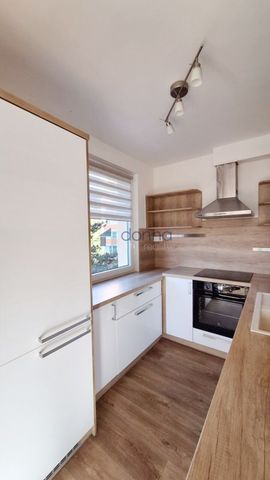 Pronájem bytu 3+kk 72 m², Hennerova, Praha - Photo 3