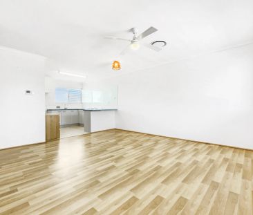 Neat and Tidy Apartment By The Beach - Photo 1