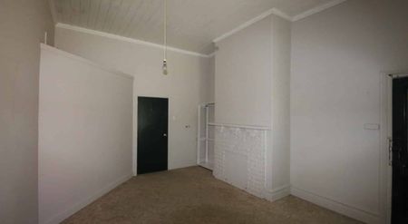 FOUR BEDROOMS, HOKOWHITU - Photo 2