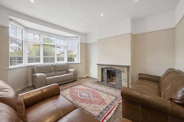 3 bedroom semi-detached house to rent - Photo 1