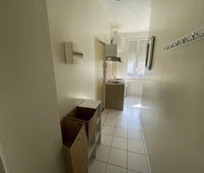 Location Appartement 1 pièces 13 m2 à Saint-Quentin - Photo 5