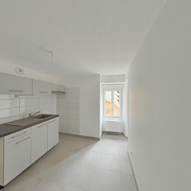 Location Maison 5 pièces 90m² CHAUVIGNY 86300 - Photo 1