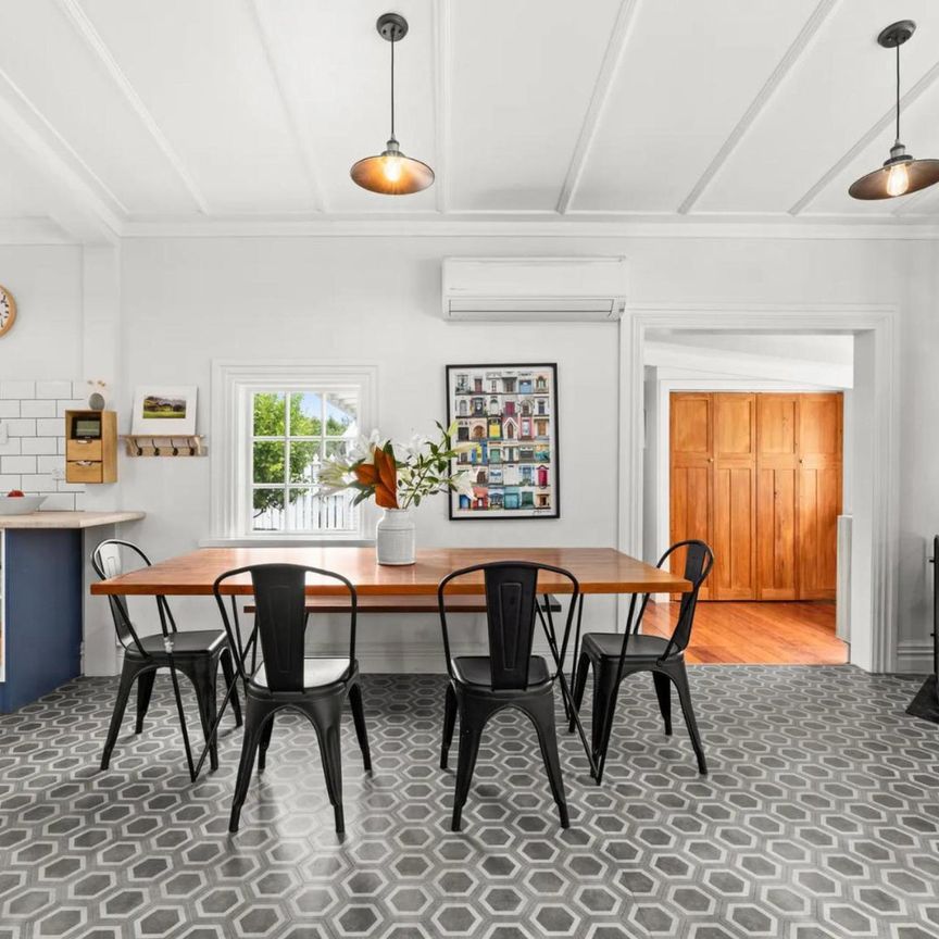 Three bedroom semi-rural character home close ... - Photo 1