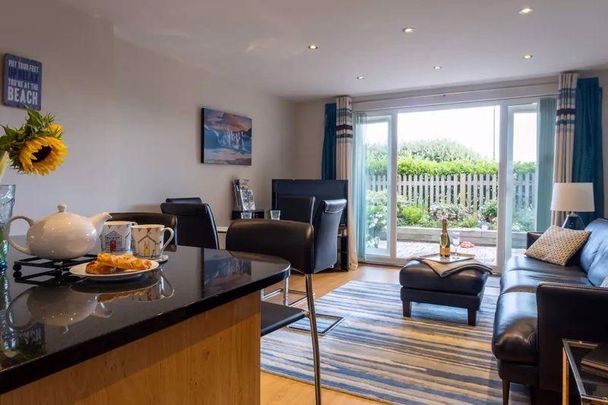 2 bedroom apartment to rent - Photo 1