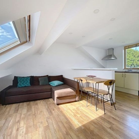 Appartement te huur - Photo 1