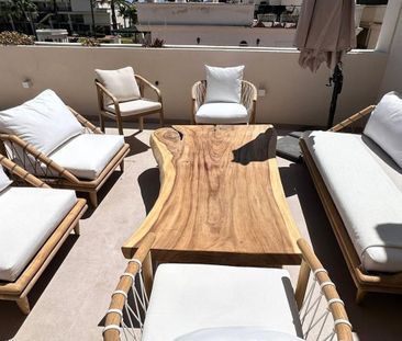 Luxury Flat for rent in Nueva Andalucia, Spain - Photo 2