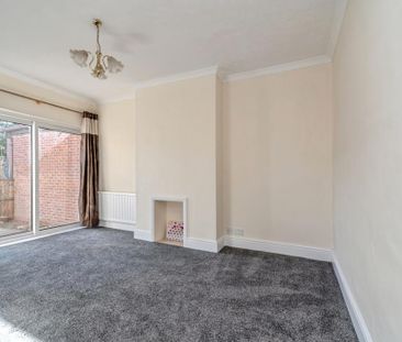 2 bedroom bungalow to rent - Photo 1