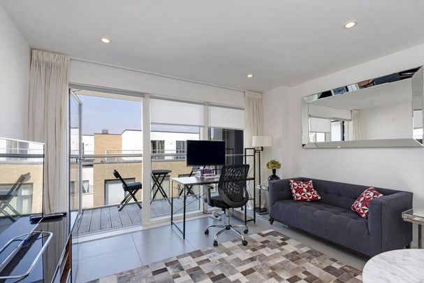 1 bedroom flat to rent - Photo 1