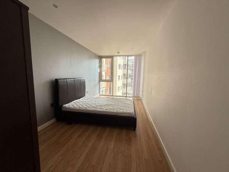 Canal Square, City Centre, Birmingham, B16 - Photo 4