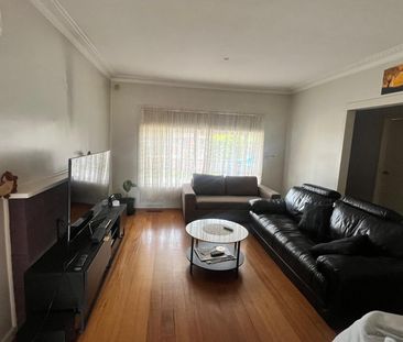 Sunshine North - Photo 1