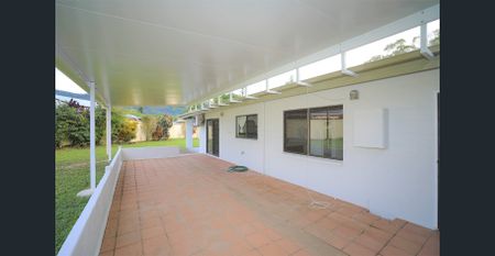 Top Location - Big Yard - Fully Fenced - Photo 5