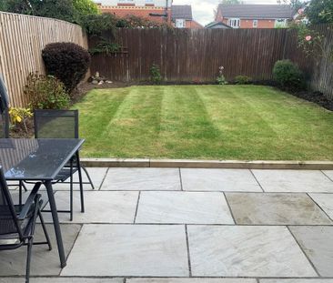 2 bedroom semi-detached house to rent - Photo 5