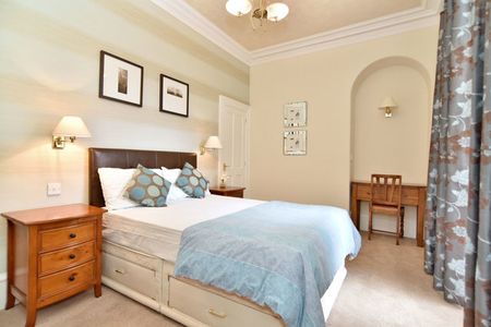 The Larches, 12A Queen Street, AB24 4EG, Aberdeen - Photo 4