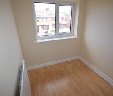 To Let 3 Bed Semi-Detached House - Photo 2