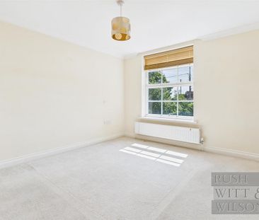 4 bedroom terraced house to rent - Photo 6