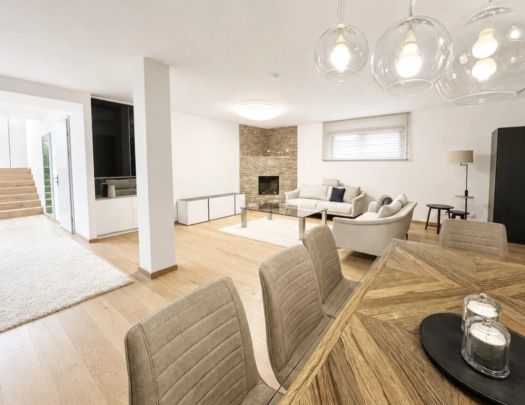 MÖBLIERTE WOHNUNG mit 65 m² Privatgarten in 1190 Wien + Terrasse, Lift & Wienerwald-Blick - Foto 1