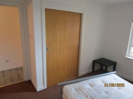2 bedroom apartment to rent - Photo 3