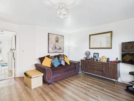 3 bedroom terraced house to rent - Photo 5