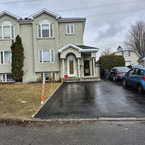 Grand 3 1/2 à Louer - Photo 2