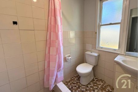 3 Bedroom Home&comma; Located in Penrith&excl; - Photo 3