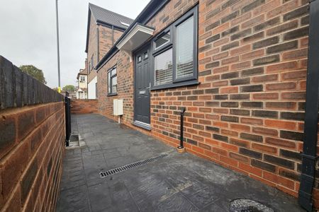 Elmhurst Road - Photo 2