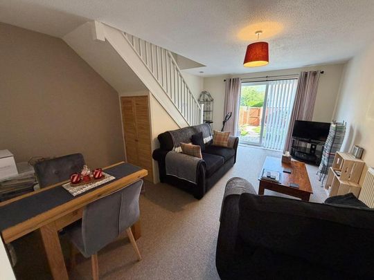 2 bedroom house to rent - Photo 1