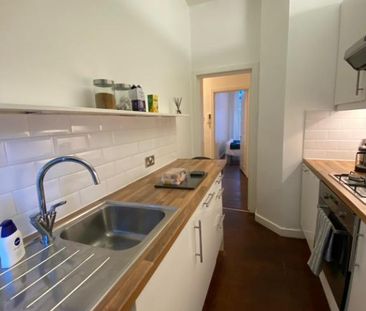 1 bedroom flat to rent - Photo 4