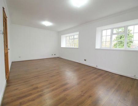 2 Bedroom Apartment Available Arranging tenancy - Photo 2