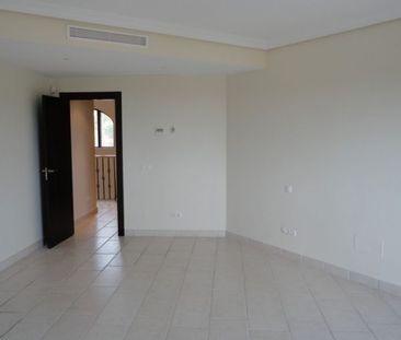 Detached Villa in Los Arqueros - Photo 3