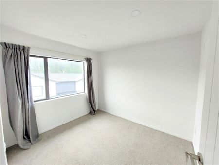 Large Townhouse in Sandringham! - Photo 4