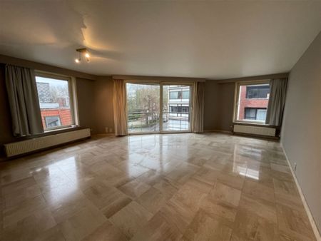 Appartement met prachtig zicht op park - Photo 3