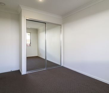 STUNNING HOME WITH ENTERTAINER'S DECK! - Photo 3