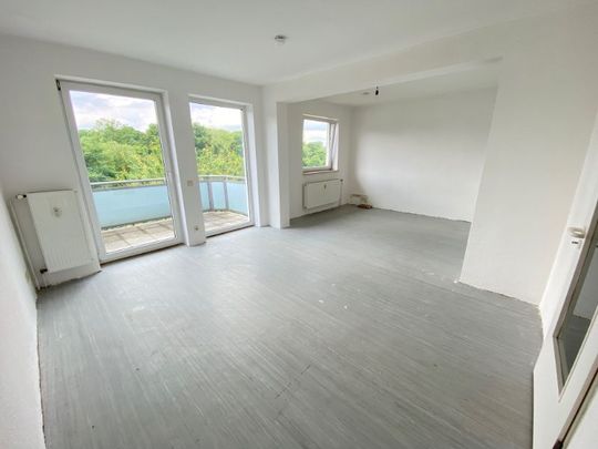 Dusche, Wanne und Balkon - wo gibt's das schon - für 2 Personen MIT WBS!!! - Photo 1