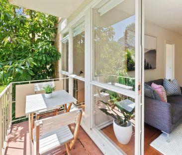 Move-In Ready & Perfectly Positioned in Central Armadale - Photo 4