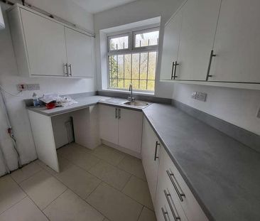 Sale Road, Northen Moor, Manchester, M23 - Photo 6