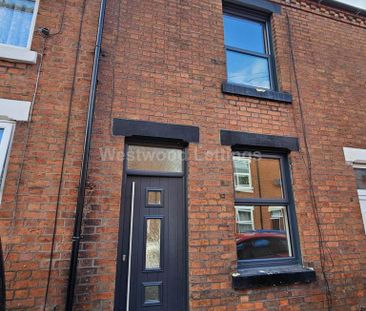 2 bedroom terraced house to rent - Photo 4